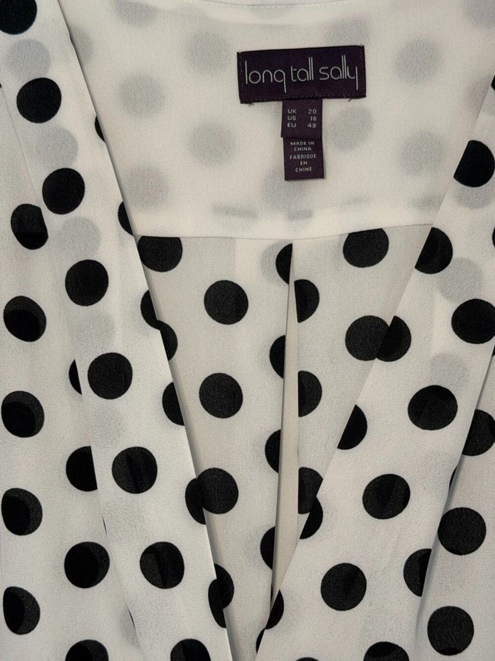 Black and White Polka Dot Blouse- Size 16 - Picture 4 of 5